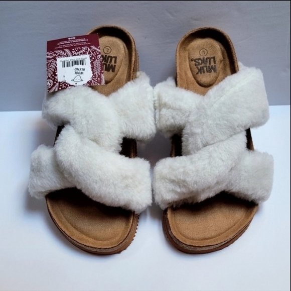 Muk Luks Women's Wool Faux Fur Blend Slippers Vanilla Large 9-10 - Picture 3 of 5